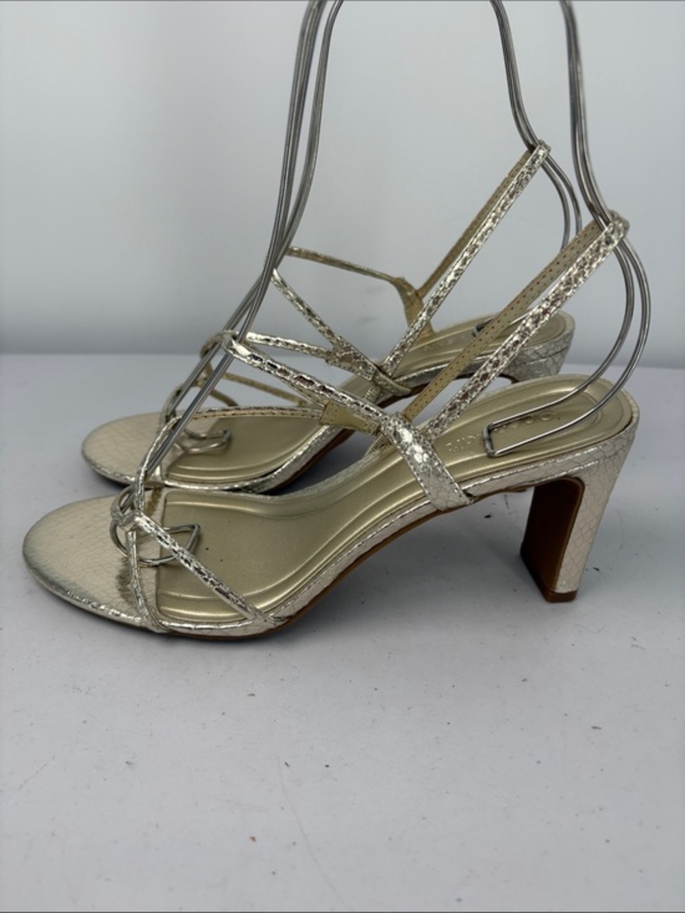 🫑 Open Edit gold Metallic Strappy Block Heel Sandals
